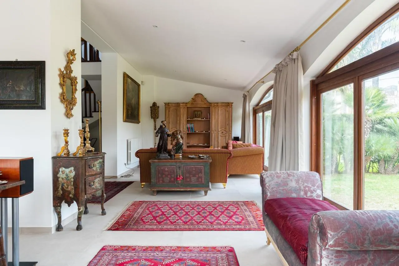Domus Orestea Villa Palermo